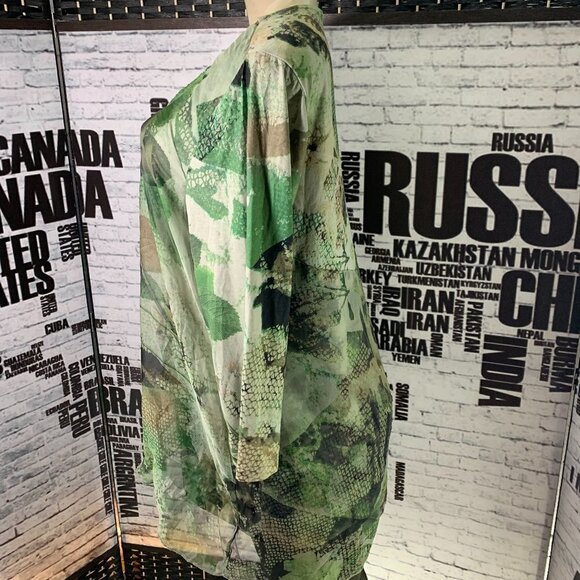 Live and Let Live Green Sheer Draped Overlay Top - Picture 5 of 6